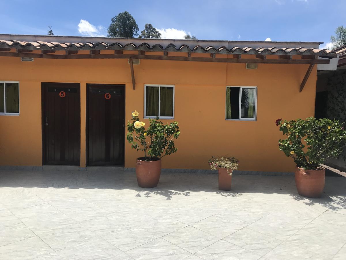 Hostal El Hangar Rionegro Exterior foto
